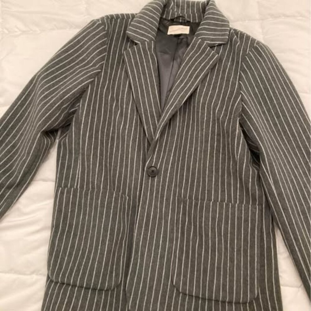 NWT Universal Thread Women's gray pinstripe fleece blazer